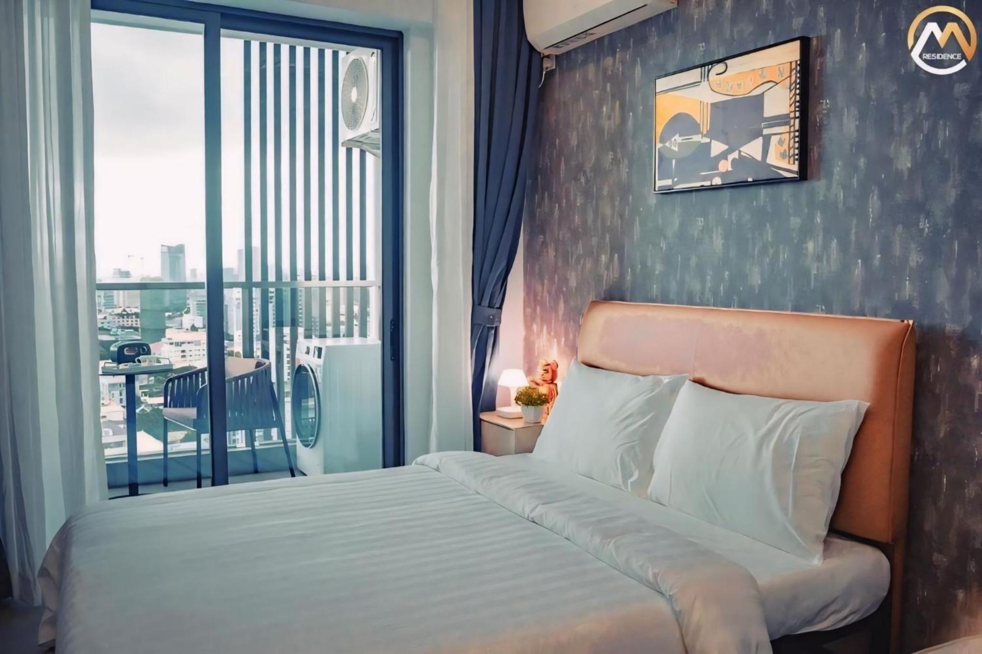 Hotel Serviced Condo Unique Infinity Pool With Mekong River View Phnom Penh Esterno foto